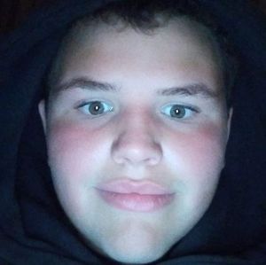 Meet your Posher, Trace